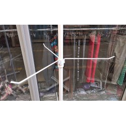 Навеска трехсторонняя для сумок, рюкзаков, игрушек (на трубу d25мм.)